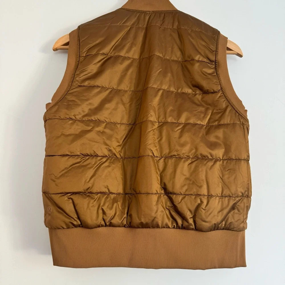 Lululemon Non-Stop Bomber Vest Bold Beige Size: 8 - Picture 5 of 7